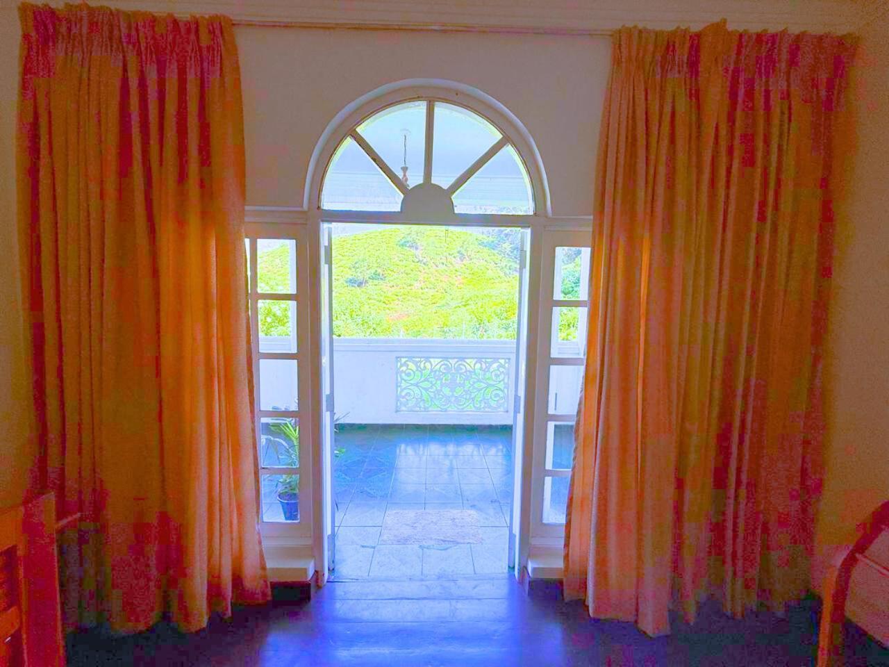 Hotel Notre Dame D'Arcadia Nuwara Eliya Esterno foto